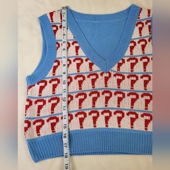 Funky Question Mark Knit Cropped Sleeveless Sweater. Size Large - Picture 4 of 7